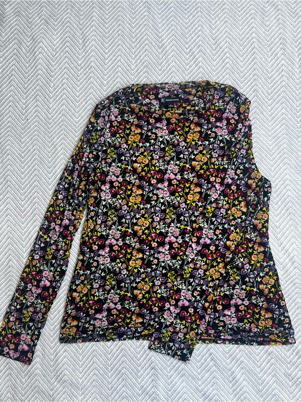 INC International Concepts Black Floral Long Sleeve Tee